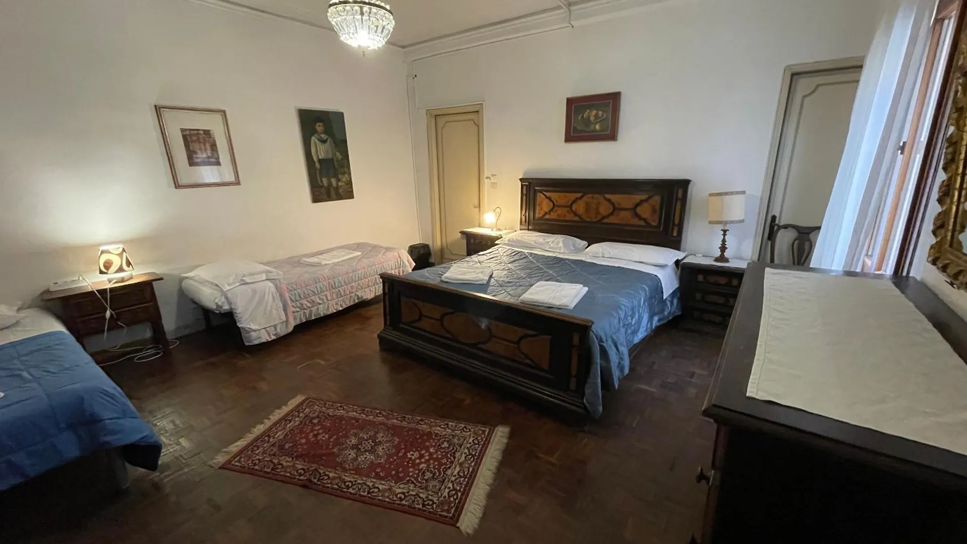 Princess Guest House Canal View Venice Apartment