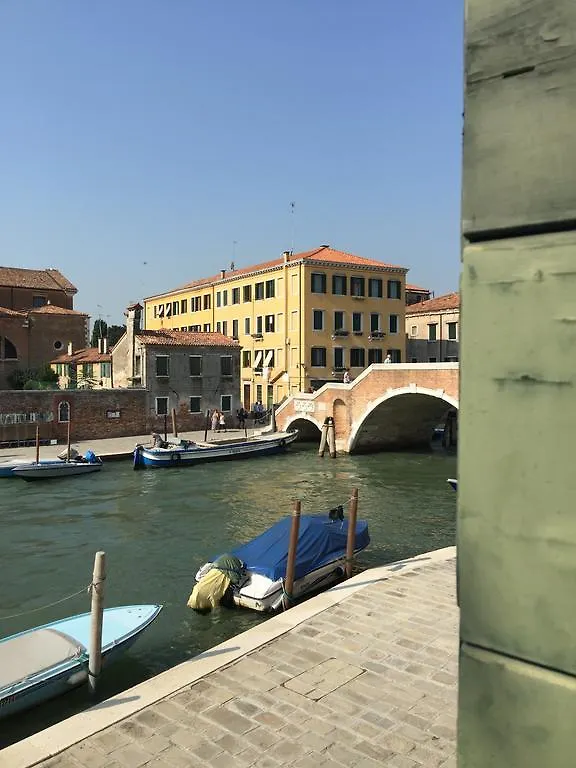 Princess Guest House Canal View Venedig Italien