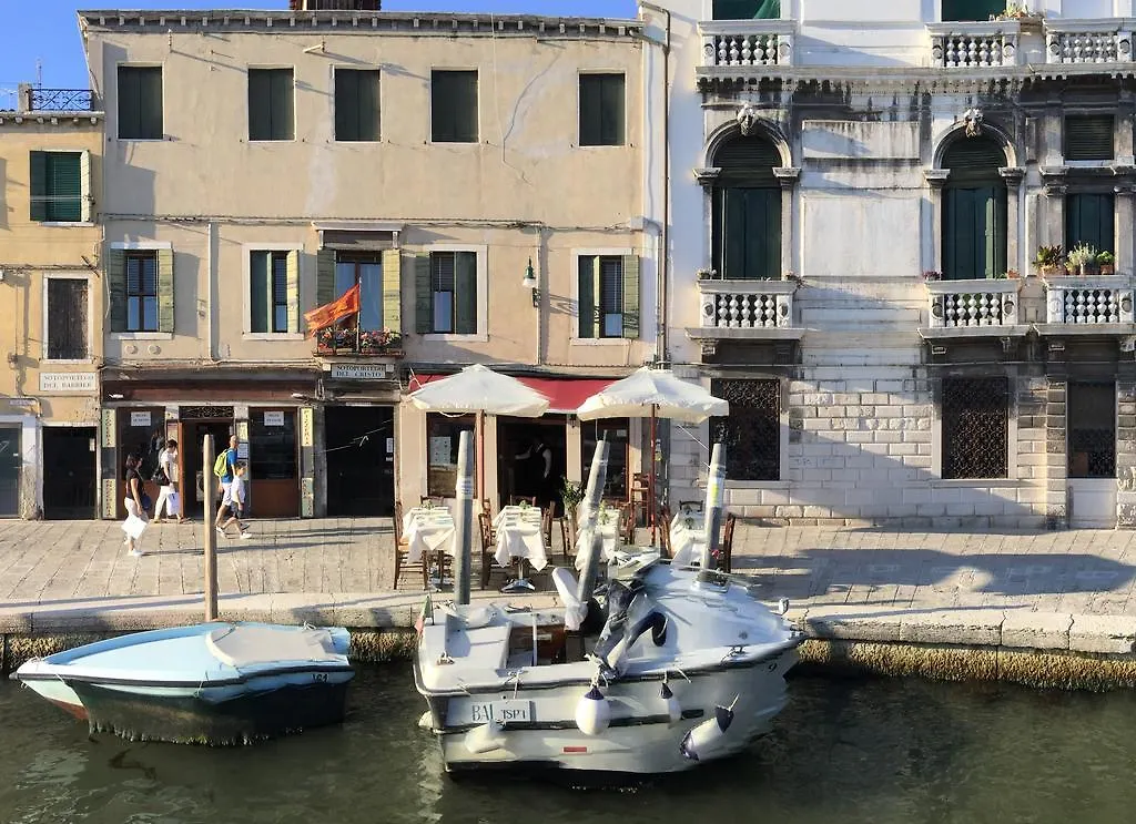 Princess Guest House Canal View Venedig Italien